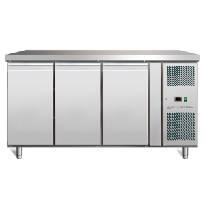Table Réfrigérée 3 Portes GN1/1 - Dziļums 700 - Dynasteel