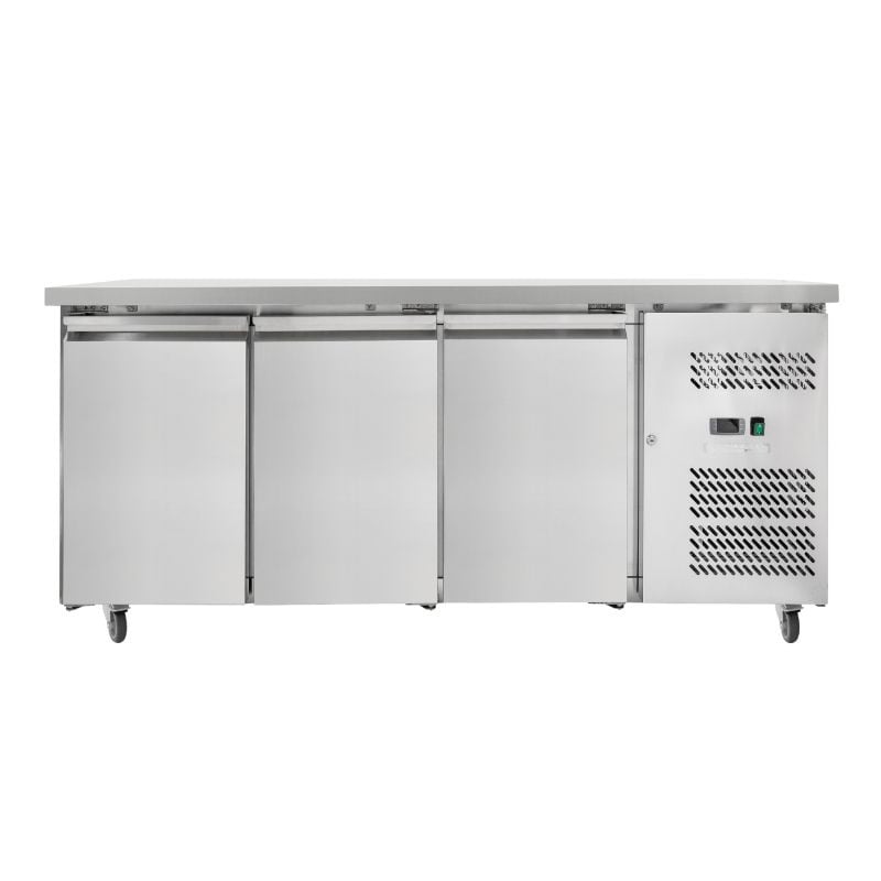 Table Réfrigérée 3 Portes GN1/1 - Dziļums 700 - Dynasteel