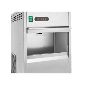 30 Kg Crushed Ice Machine - Dynasteel: Powerful performance and stainless steel design