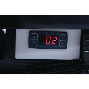 Vitrine Atdzesēta Melna Series C 235 L - Polar