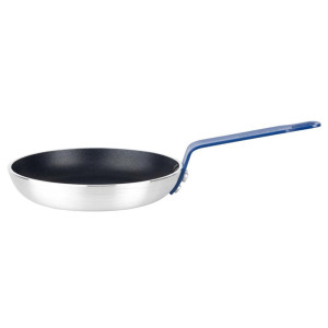 Alumīnija nelipīga panna ar teflona pārklājumu, zila roktura, 20 cm - Gastronoble