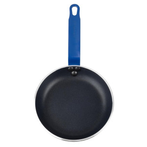 Alumīnija nelipīga panna ar teflona pārklājumu, zila roktura, 20 cm - Gastronoble