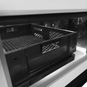 Vitrīna ar melnu ledusskapi - 627 L - TEFCOLD