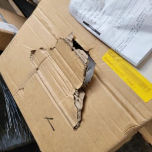 Nerūsējošā tērauda sienas plaukts - L 1500 x P 300 mm - Dynasteel