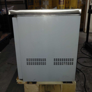 Table Refridžerators Pozitīvs Dziļums 600 - 3 Durvis - Dynasteel