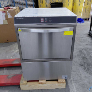 Lave-Vaisselle Professionnel avec Doseur de Liquide de Rinçage et Détergent et Pompe de Vidange - 50 x 50 cm - Dynasteel